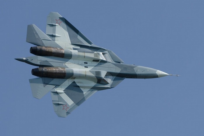 Những hình ảnh mới nhất về tiêm kích Sukhoi T-50